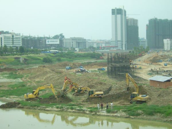 20140530063341591